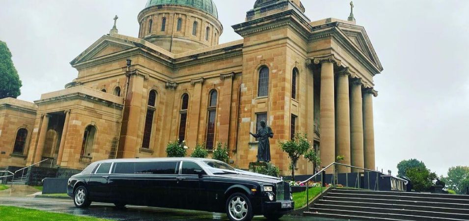 Rolls Royce Limousines Melbourne - Rolls Royce Limousine church Melbourne - Wedding Car Hire Melbourne