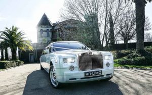 Wedding car hire - Rolls Royce Limo